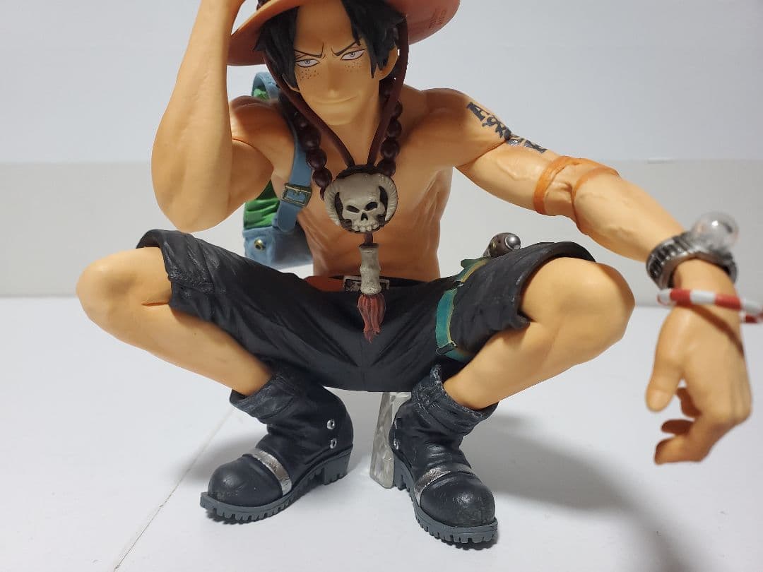 ワンピース 一番くじ 白ひげ海賊団 オヤジと息子たち 白ひげ ジョズ　エース