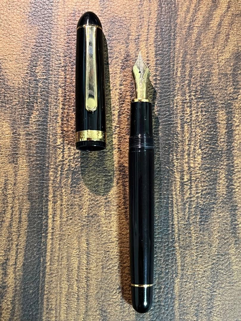 14K #3776 PLATINUM センチュリー 万年筆 極細