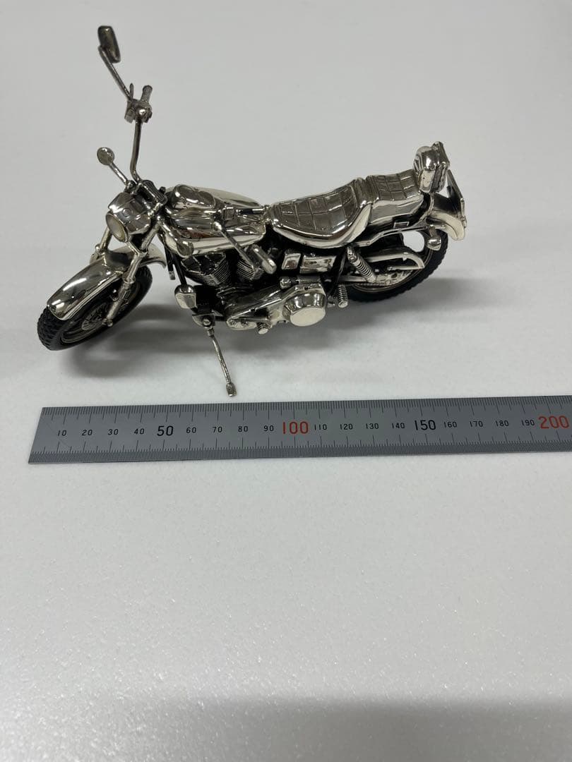 純銀　ハーレー　置物