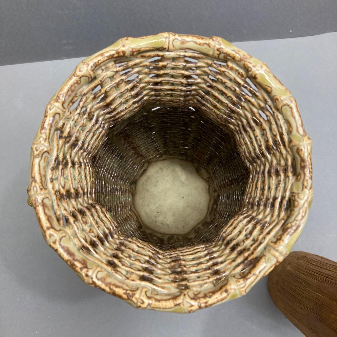 骨董品　華道道具　陶器　籠花入(そっくり)、ふこ山人　造　共箱　S1031KH