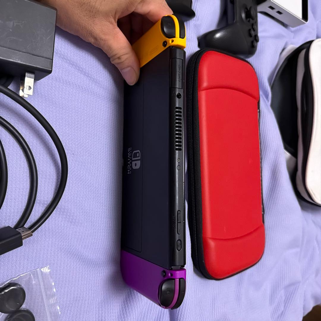 Nintendo Switch 有機EL本体 紫と黄色 Joy-Con