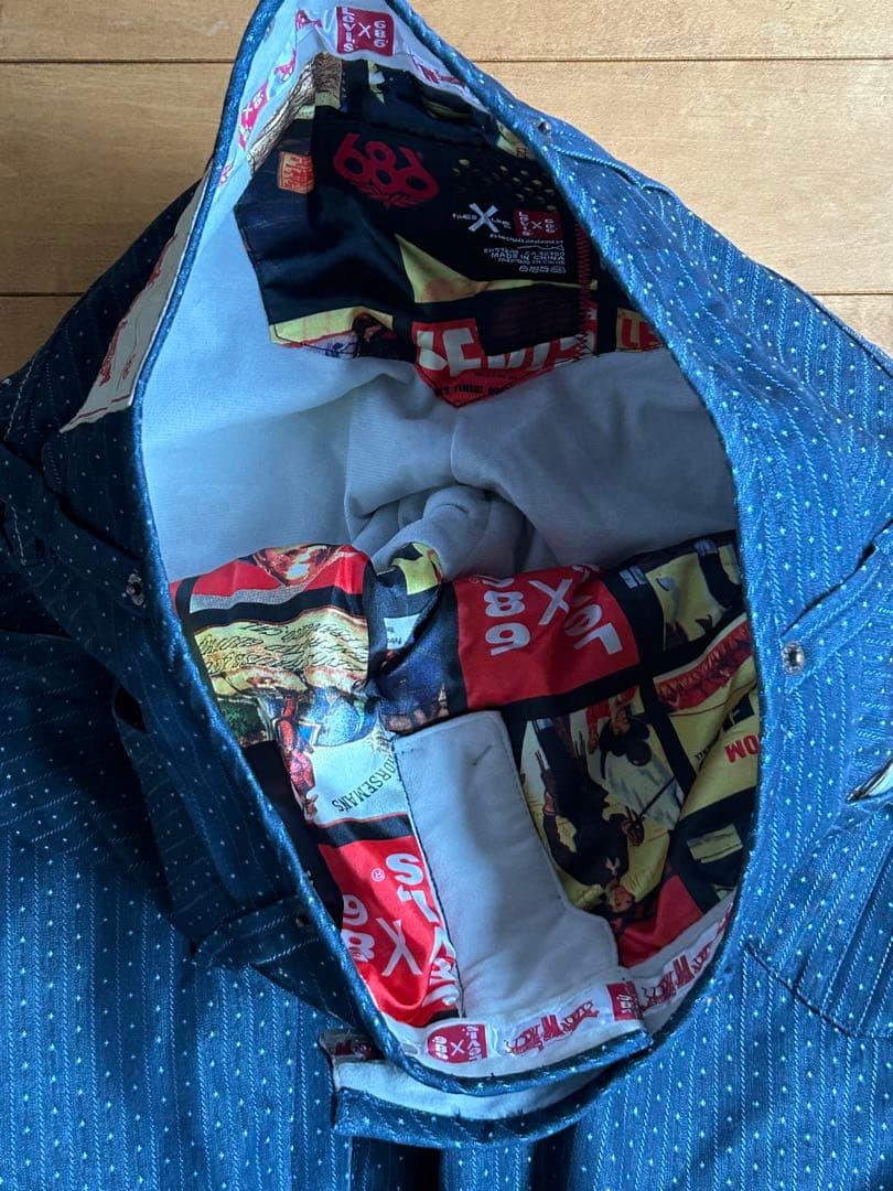 686×LEVI'S スノーボード ウェア　パンツ レディース