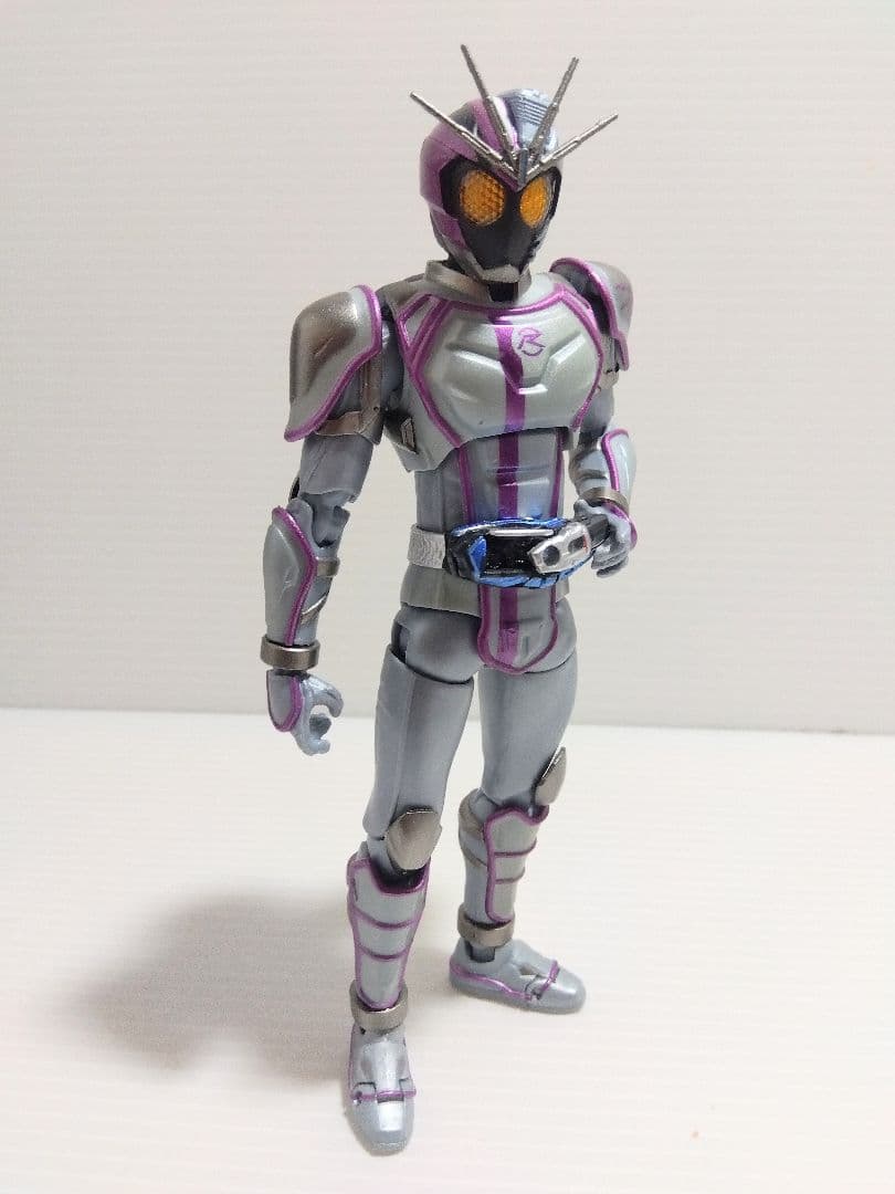 s.h.figuarts 仮面ライダードライブシリーズ　仮面ライダーチェイサー