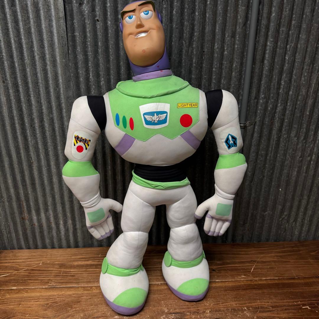 トイストーリー　人形　ウッディ　バズ・ライトイヤー　ぬいぐるみ　ディズニー