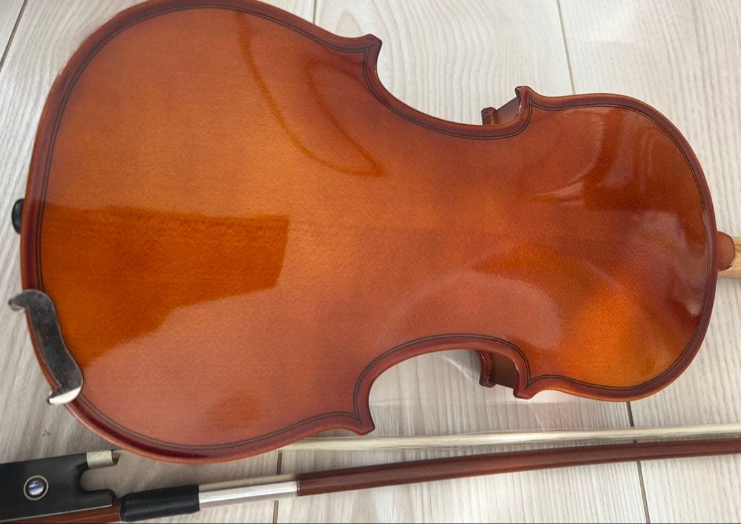 1/8 バイオリン 本体とケースセット