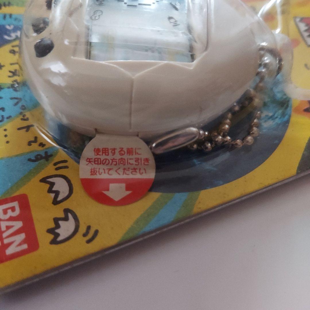 たまごっち初代白バンダイ