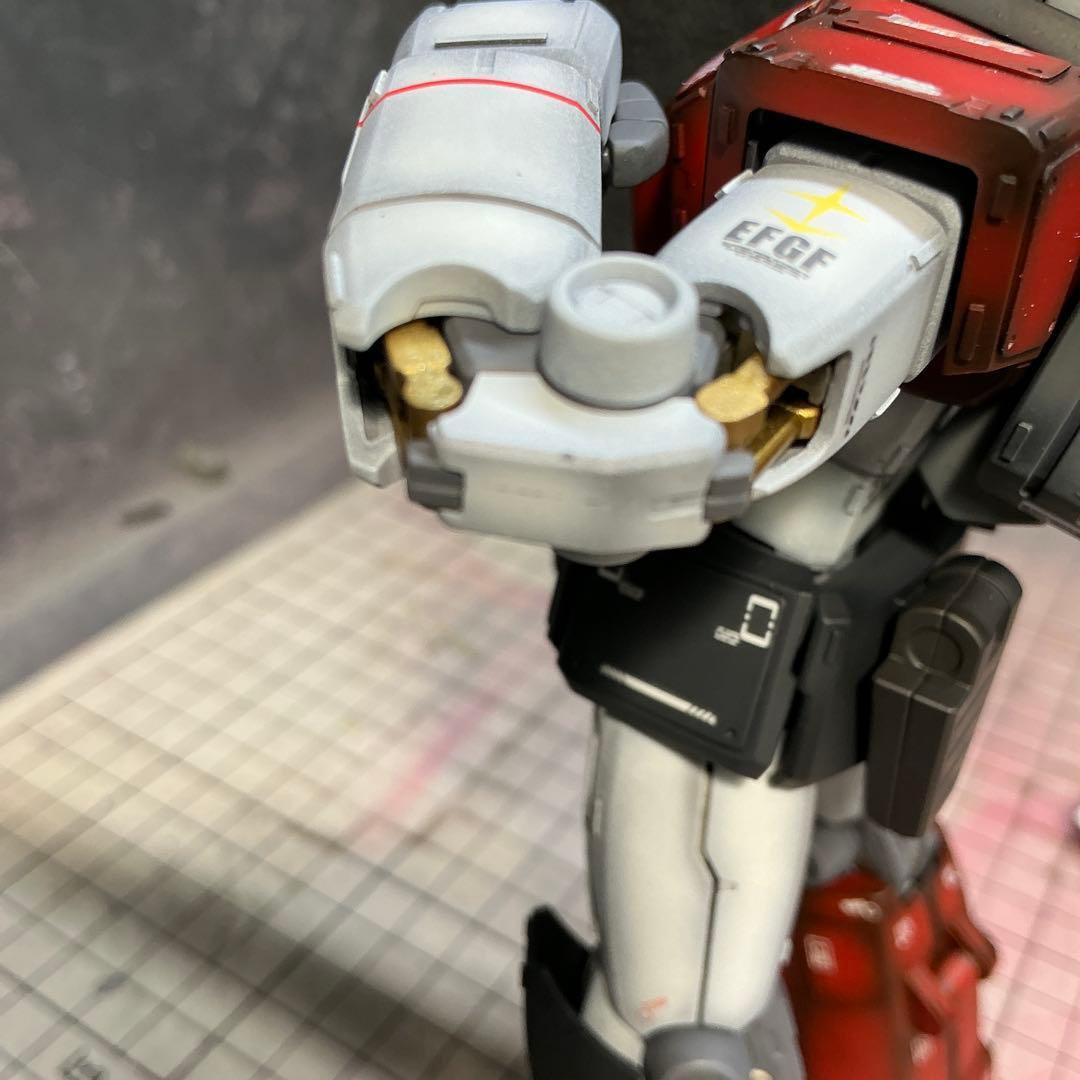 ガンプラ完成品　MG ジムキャノン　全塗装微改造