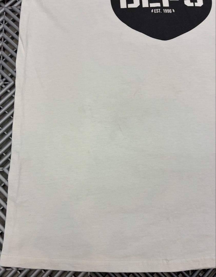 希少！限定！M！ホワイト！デプス×バスブリゲード ダブルネーム ロゴ Tシャツ