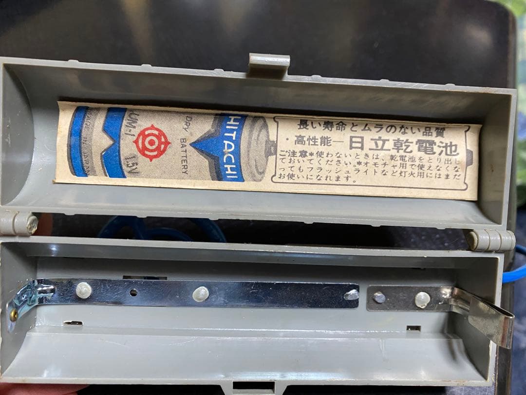 ブリキ製　トヨタ　パプリカ　警視庁パトカー