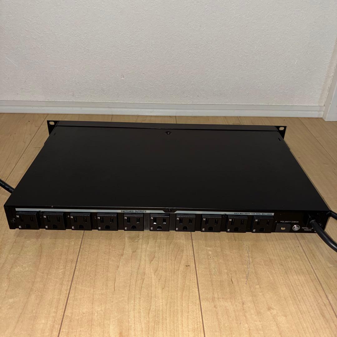 美品　希少TASCAM AV-P250 パワーコンディショナー