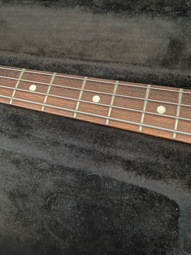 ベース MusicMan Sterling bass