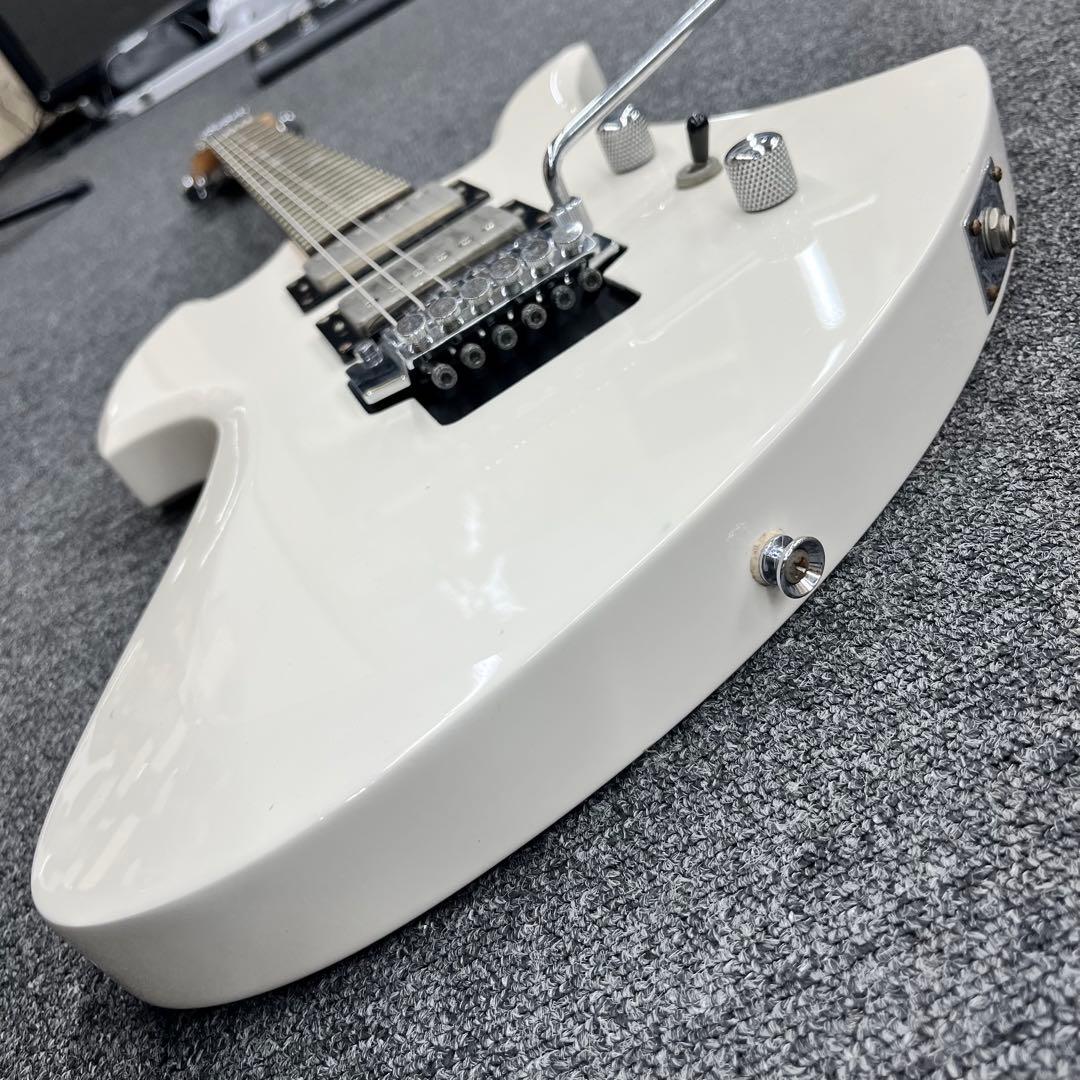 【11633】B.C.Rich Mockingbird ホワイト ロック式