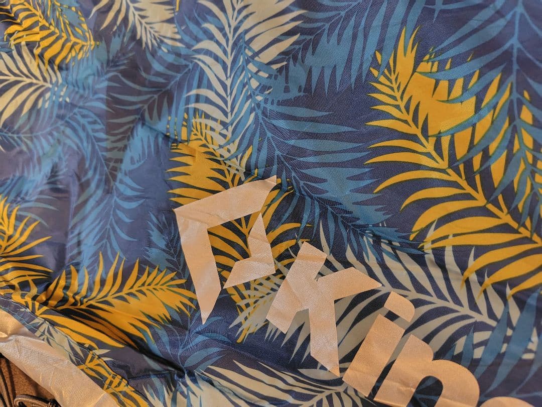 KingCamp キャンプテント　サンシェードテント ワンタッチ式　ブルー