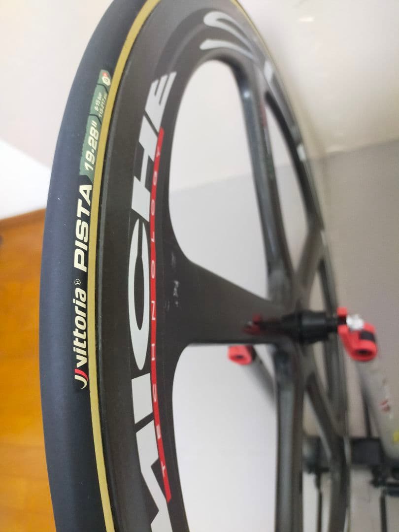 MICHE バトンホイール SUPERTYPE Pista フロントホイール