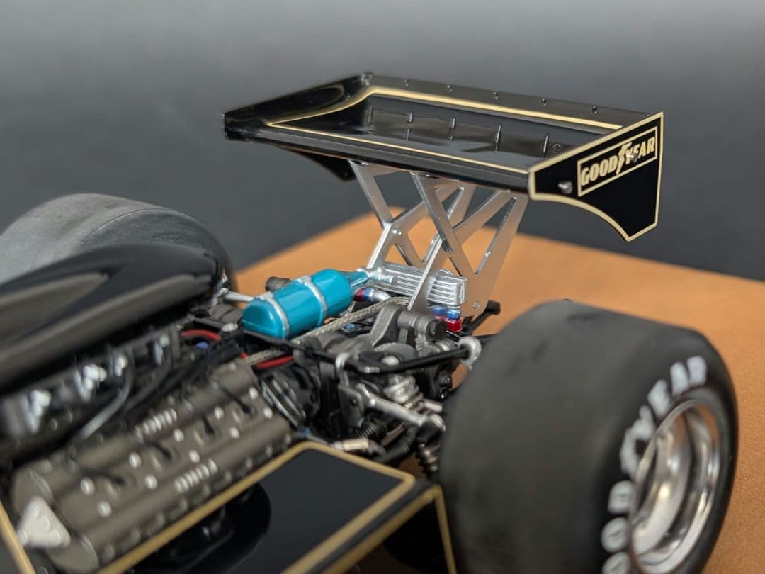 TSM 1/18 LOTUS Type78 ローンチver. M.アンドレッティ