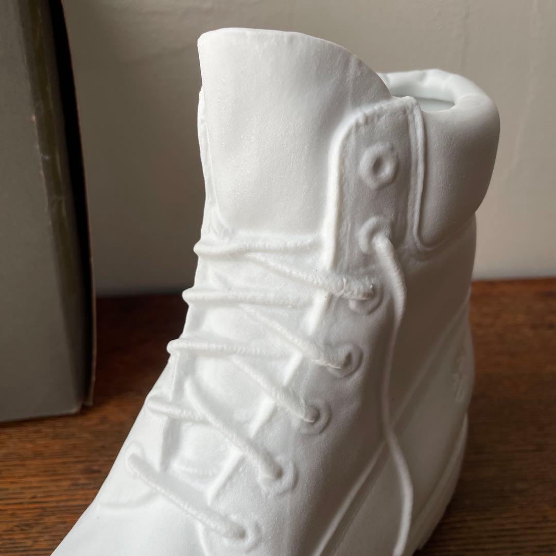 ティンバーランド　オリジナル　イエローブーツ　オブジェ　花瓶　陶器　白