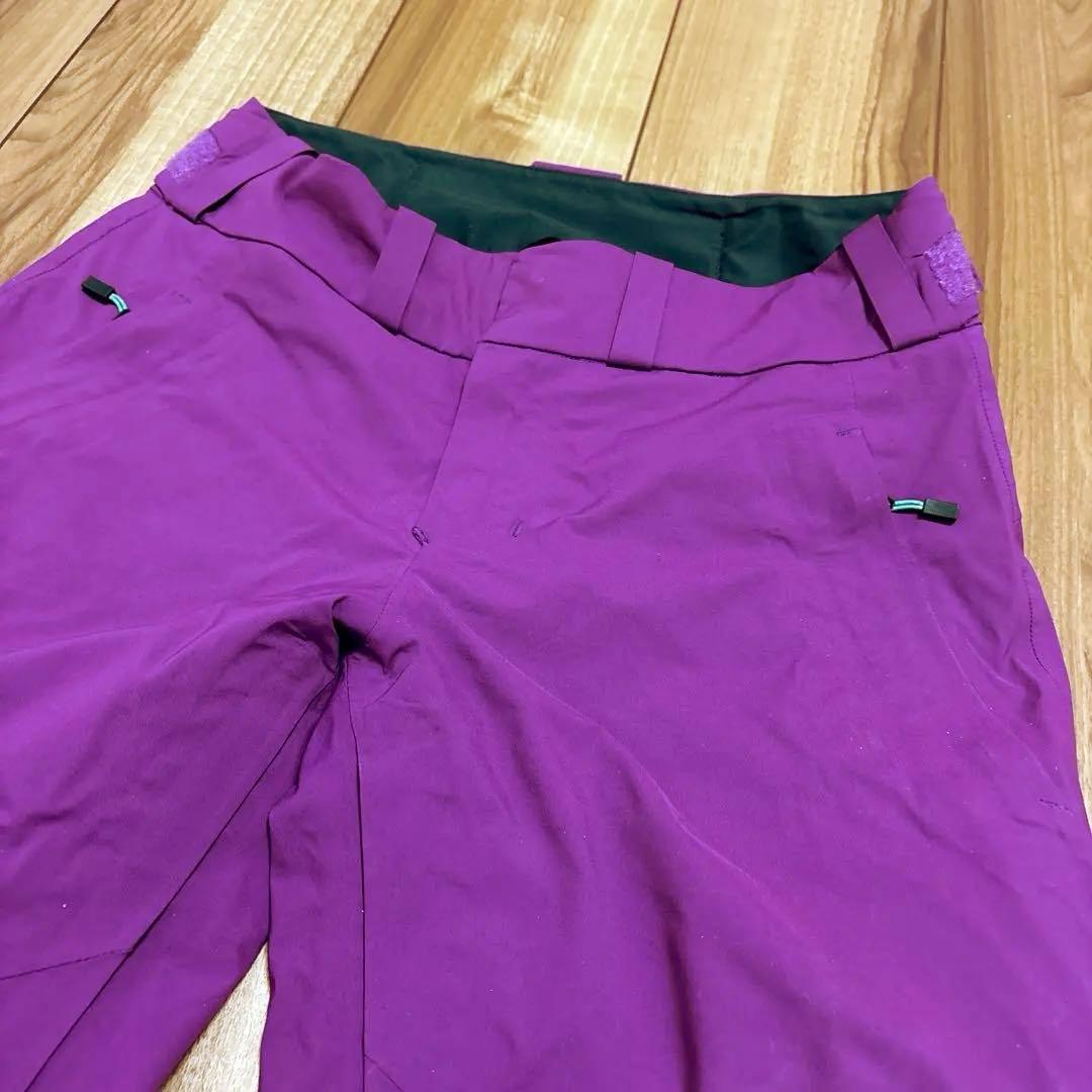 値下げ　美品　バートン　BURTON AK ゴアテックス　レディース　上S下XS