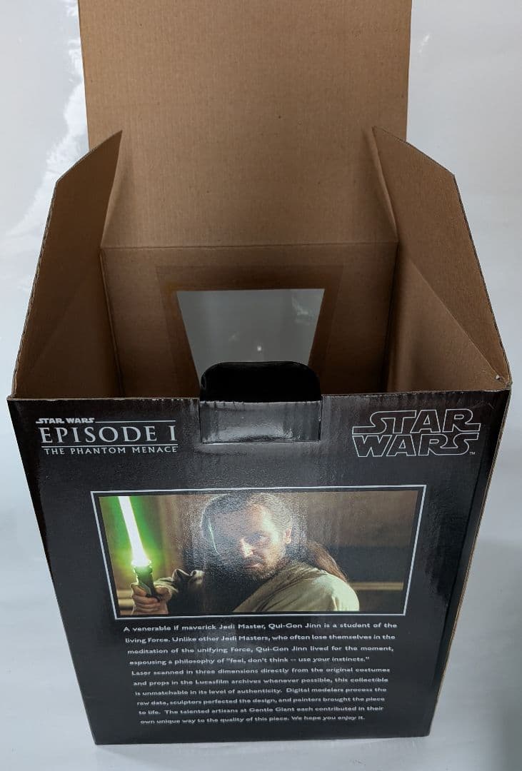 Star Wars Qui-Gon Jinn ホログラフィック　1000個限定