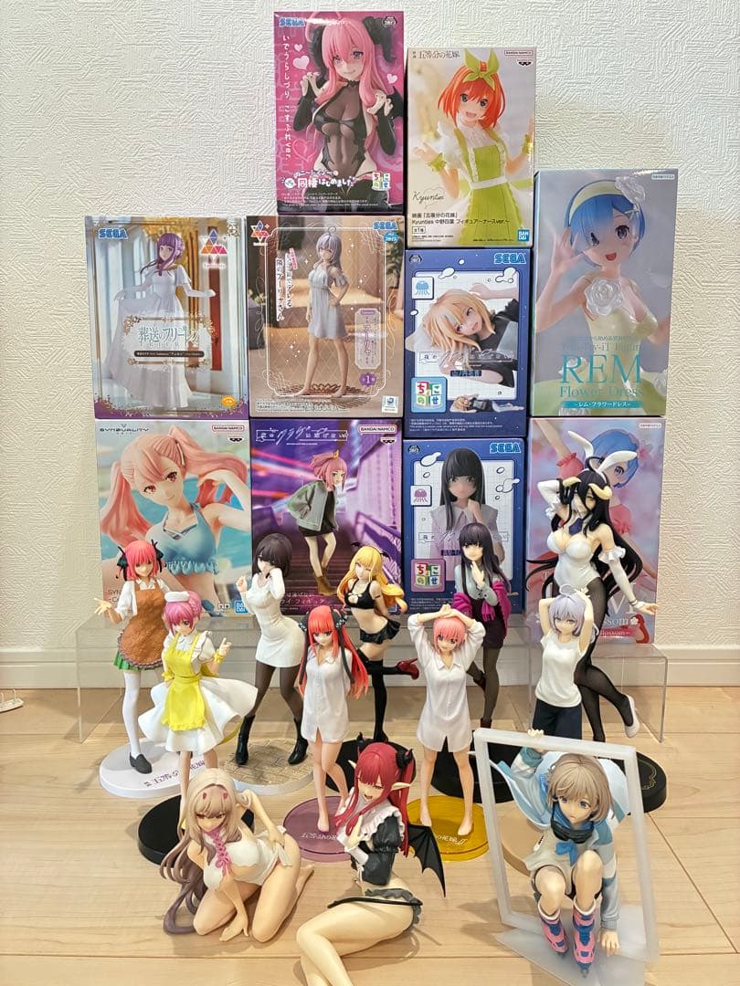 【開封品&未開封品22点】美少女フィギュア　着せ替　NIKKE アルベド　五等分